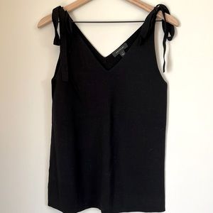 NWOT Ann Taylor sweater tank with Tie shoulders